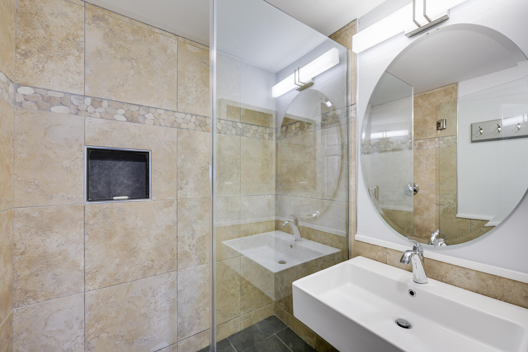 261 Linnell Landing Road, Unit 2 Brewster, MA 02631 - Photo 11 of 18 Full first floor