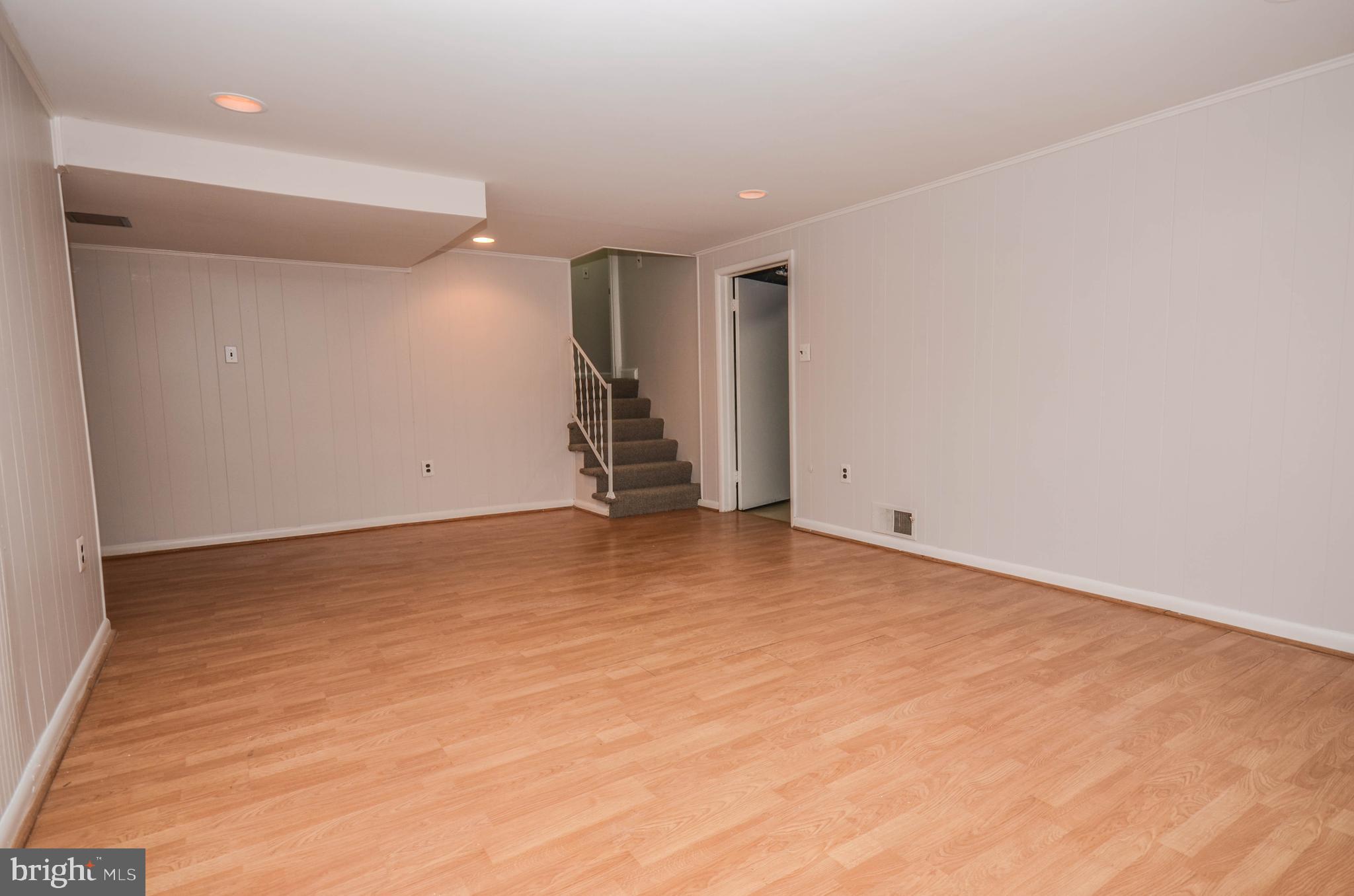 5627 Lamar Road Bethesda, MD 20816 - Photo 26 of 33