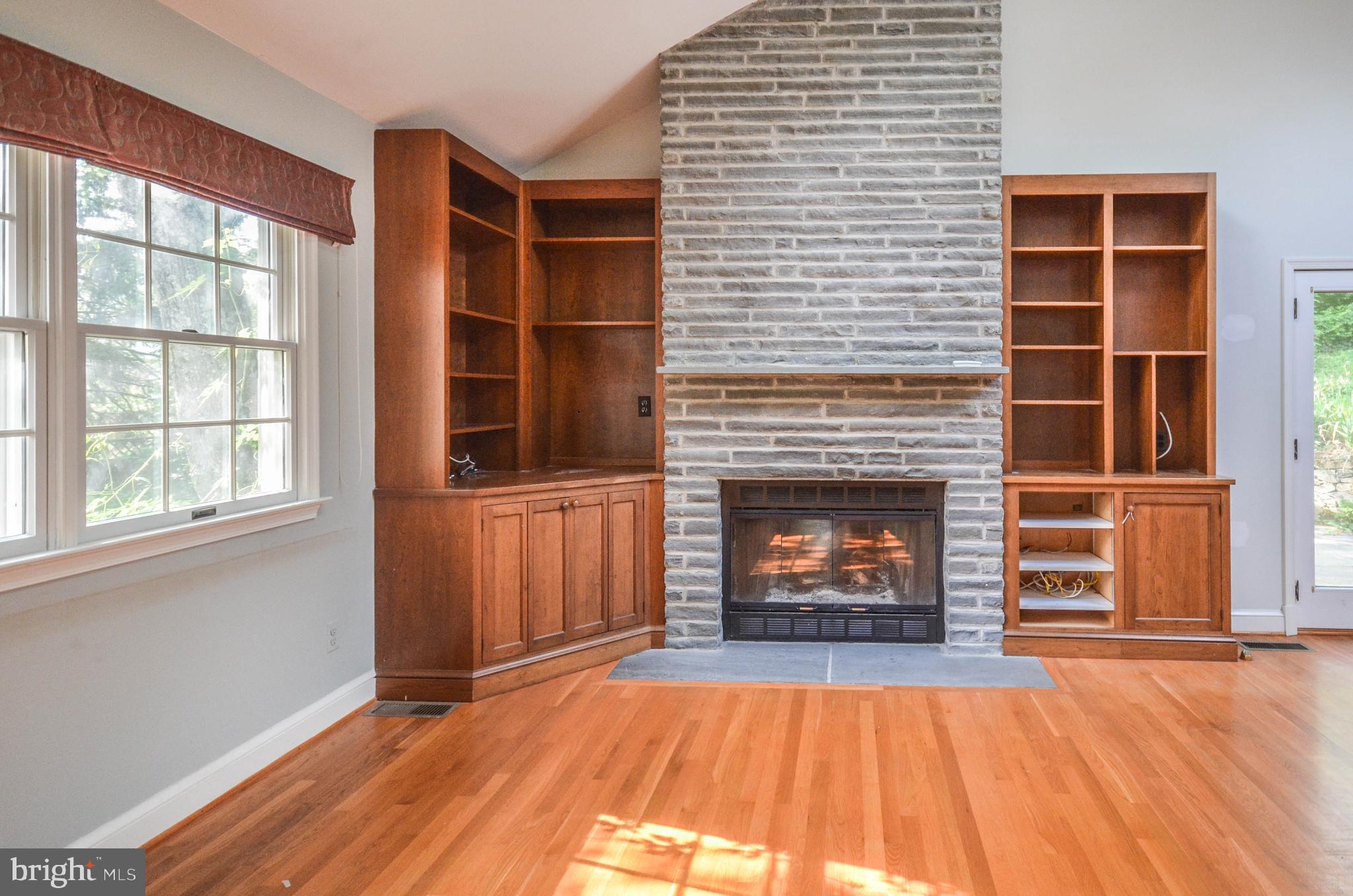 5627 Lamar Road Bethesda, MD 20816 - Photo 10 of 33