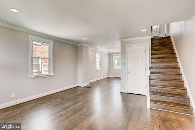 2713 Southbrook Road Baltimore, MD 21222 - Photo 5 of 26 Living Room looking into the Dining Room...
