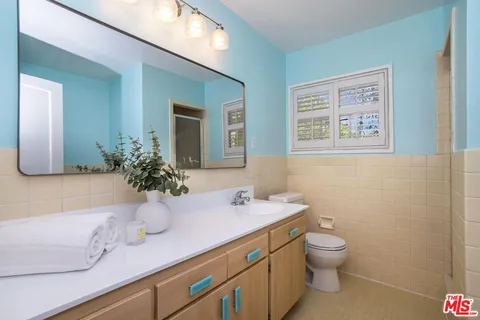 $769,000 | 5383 Village Green, Los Angeles, CA 90016