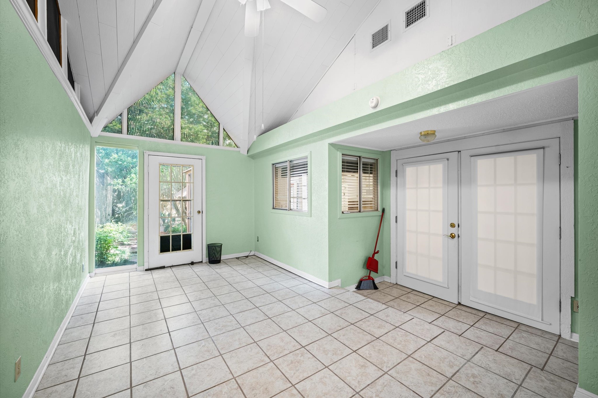 6903 Bullinger Drive Spring, TX 77379 - Photo 23 of 27 Sunroom attached with AC & Heat
