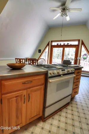 $349,000 | 307 Irish Hill Road, Berne, NY 12059