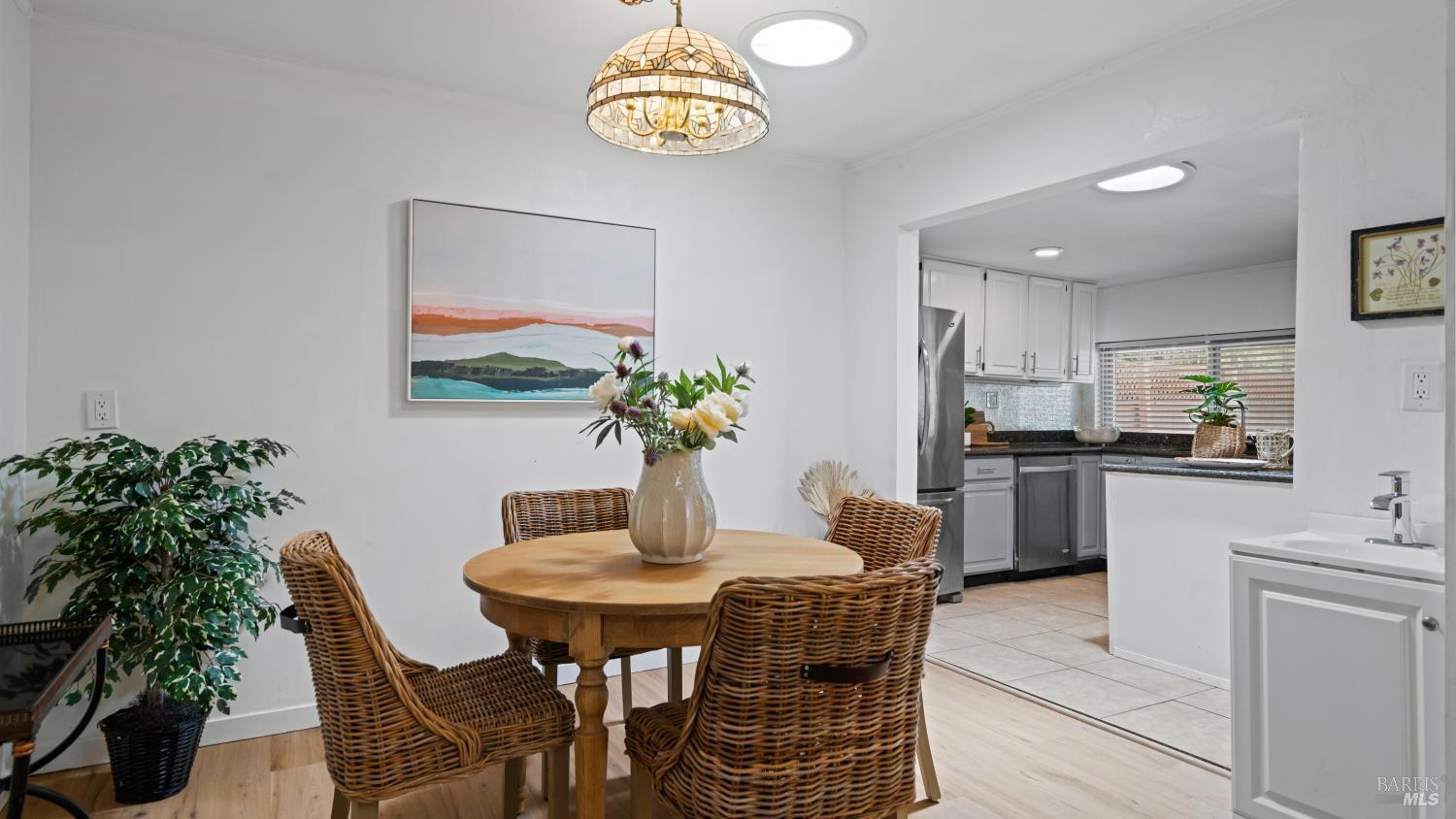 79 Billou Street San Rafael, CA 94901 - Photo 4 of 47
