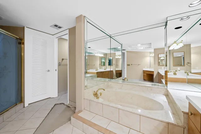 $349,000 | 800 Jeffery Street, Unit 103, Boca Raton, FL 33487