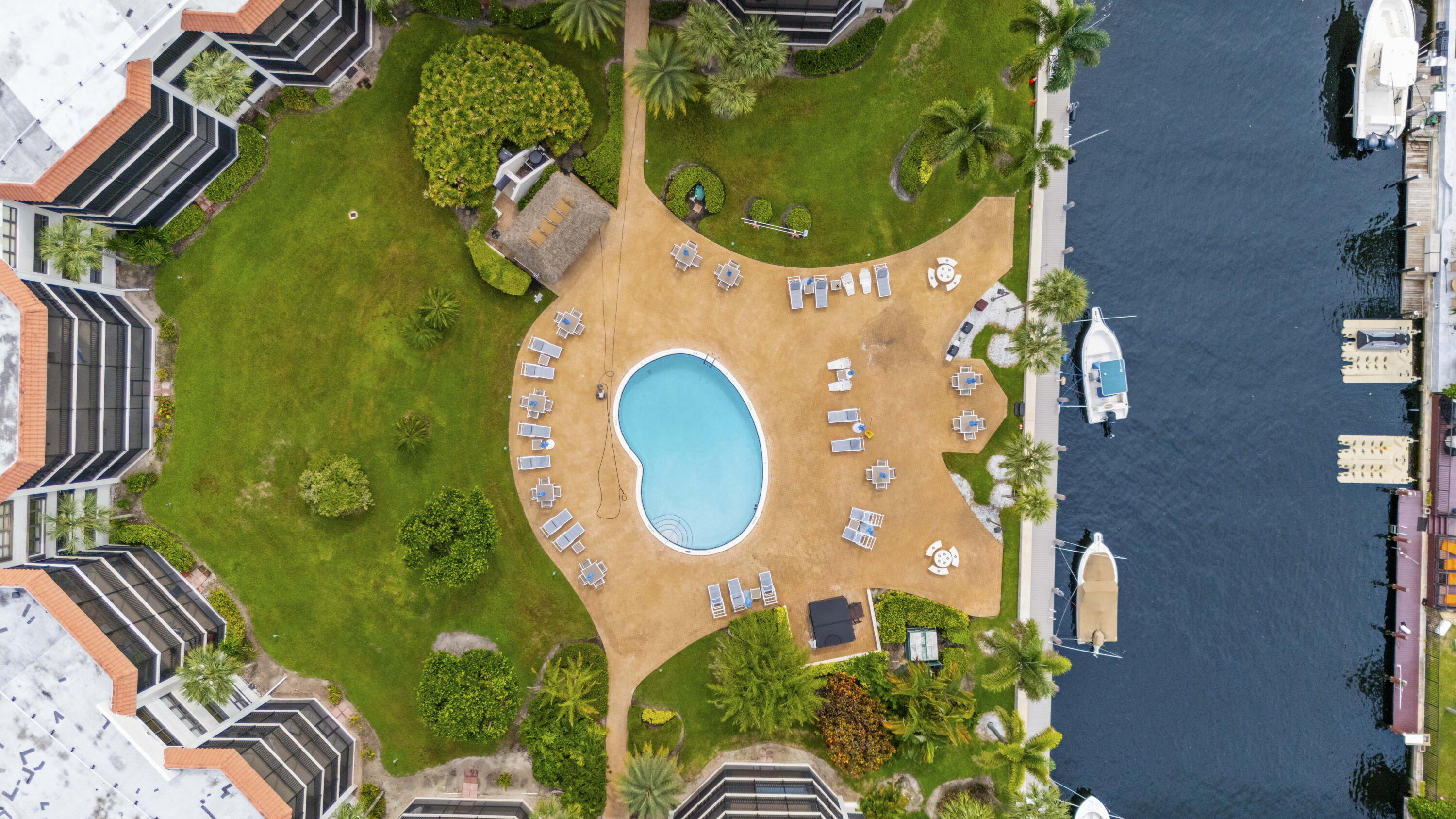 800 Jeffery Street, Unit 103 Boca Raton, FL 33487 - Photo 40 of 40 DJI_20240918112732_0644_D