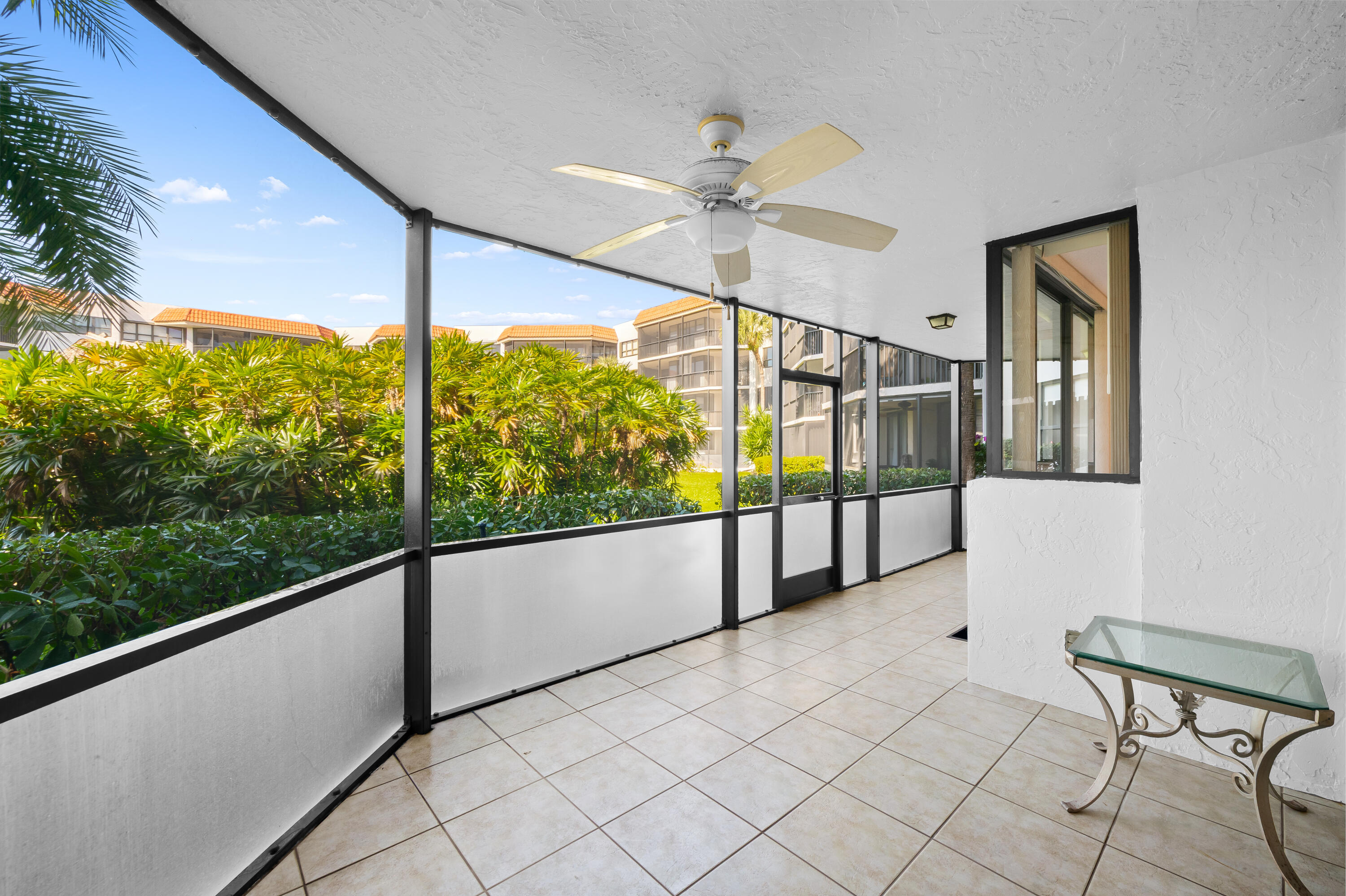 800 Jeffery Street, Unit 103 Boca Raton, FL 33487 - Photo 6 of 40 DSC_6630