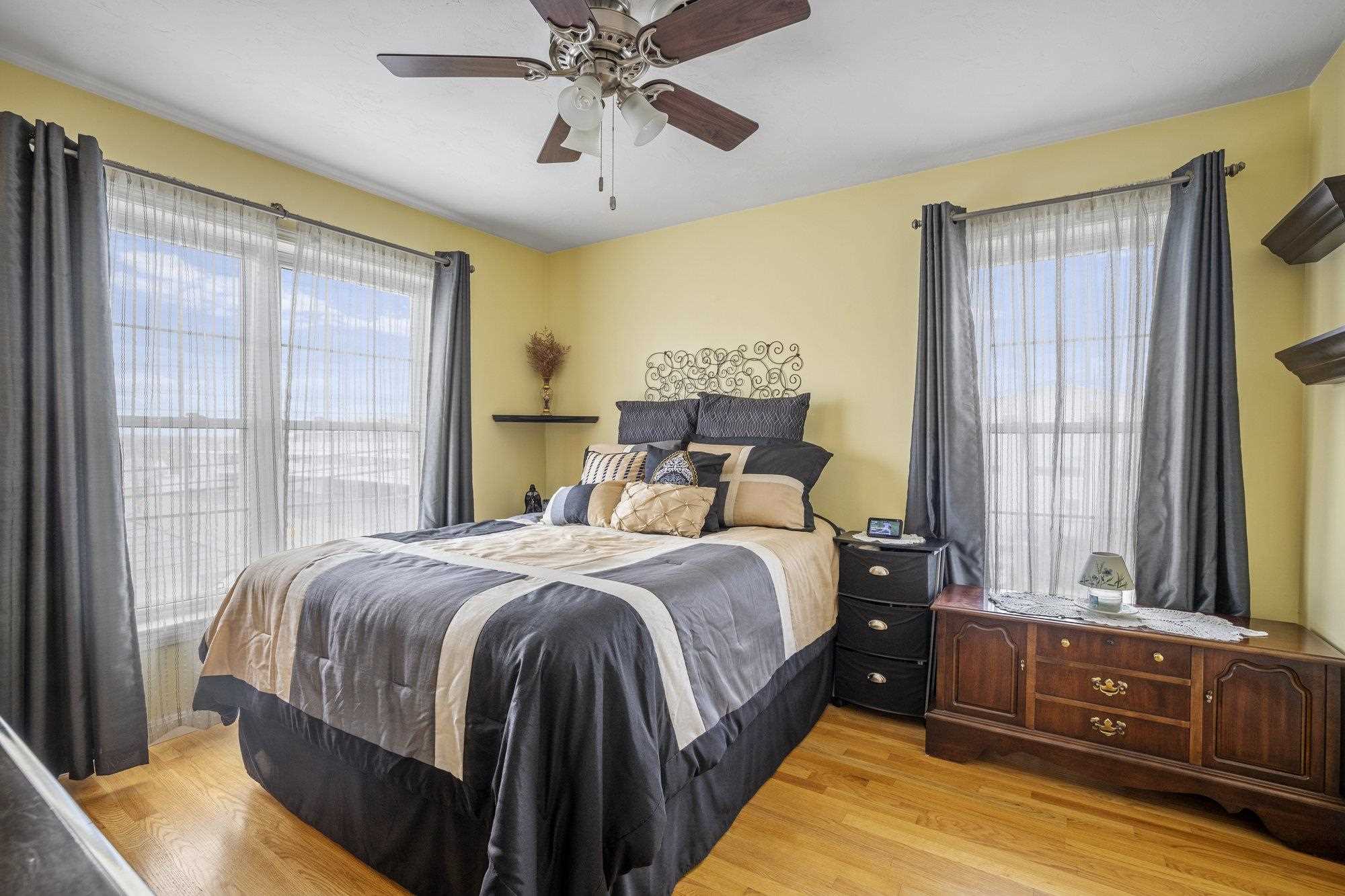 22 J Street, Unit 2 Hampton, NH 03842 - Photo 20 of 36 Gallery Image 20