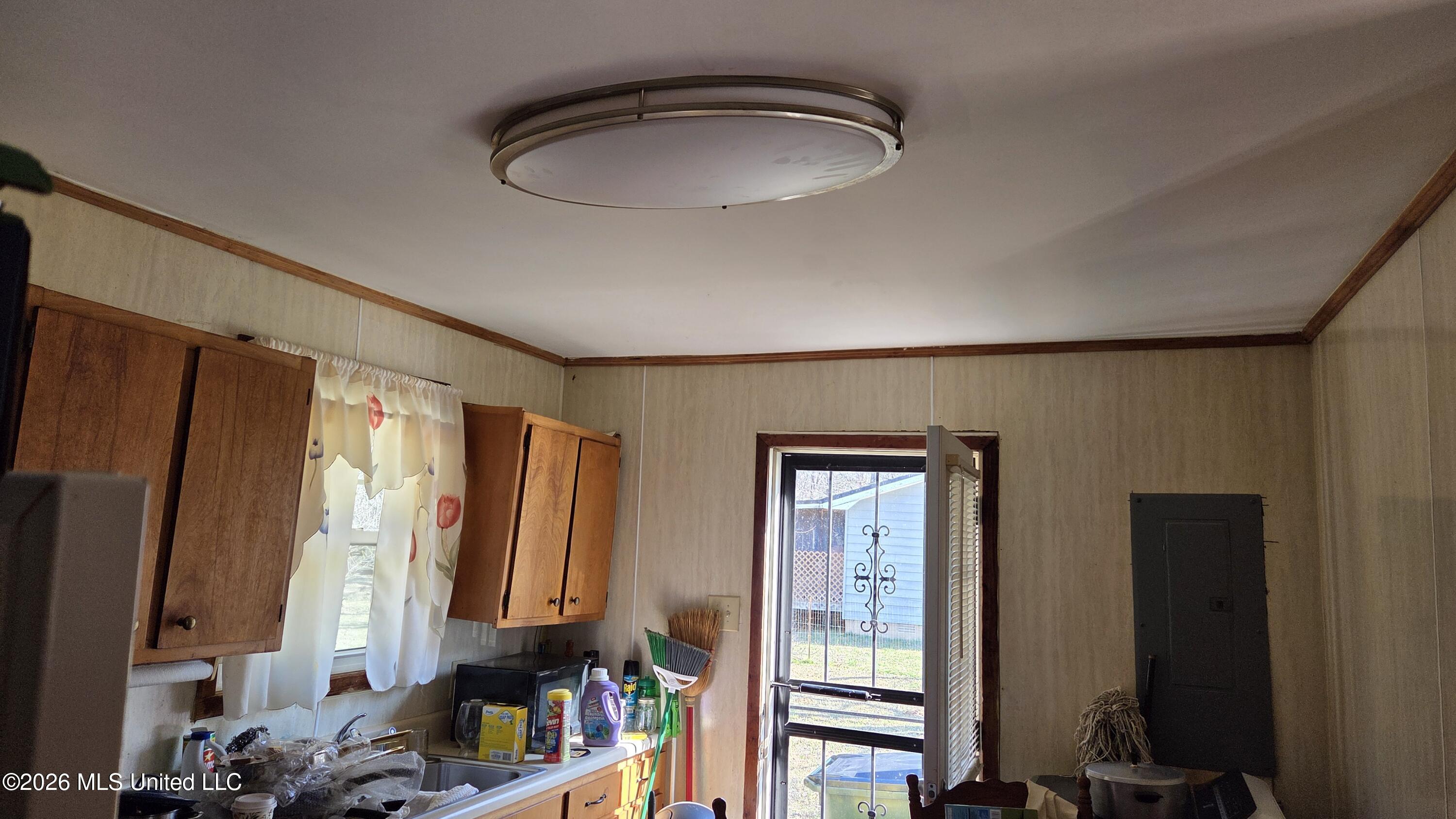 163 Waites Road Holly Springs, MS 38635 - Photo 7 of 15 20260228_095544