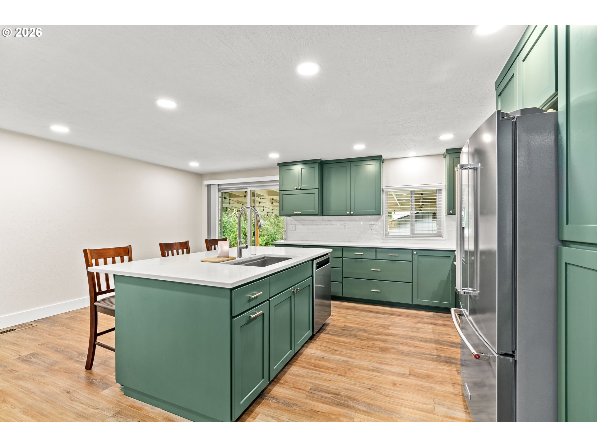 24705 Parkside Drive Veneta, OR 97487 - Photo 12 of 32