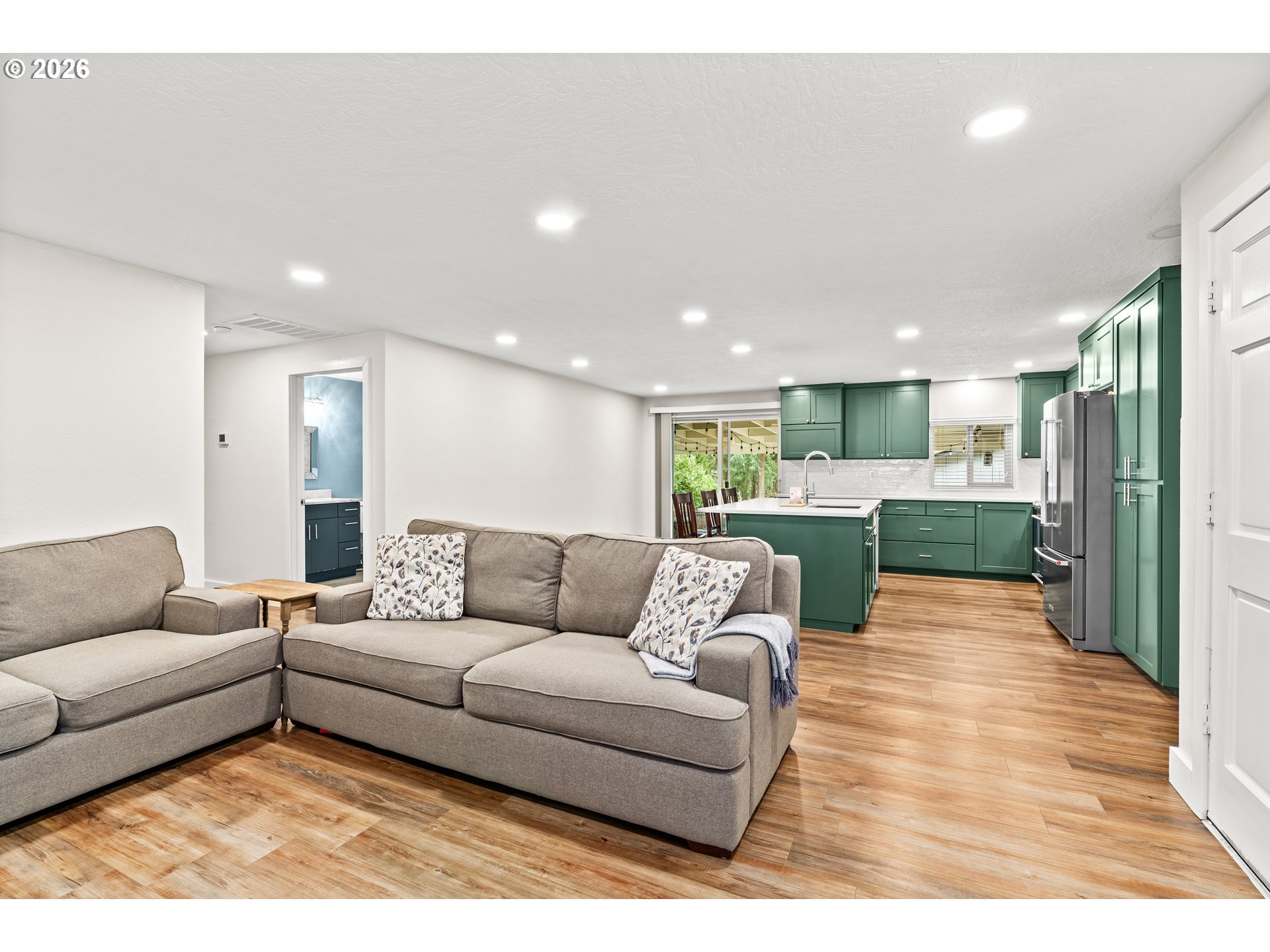 24705 Parkside Drive Veneta, OR 97487 - Photo 15 of 32