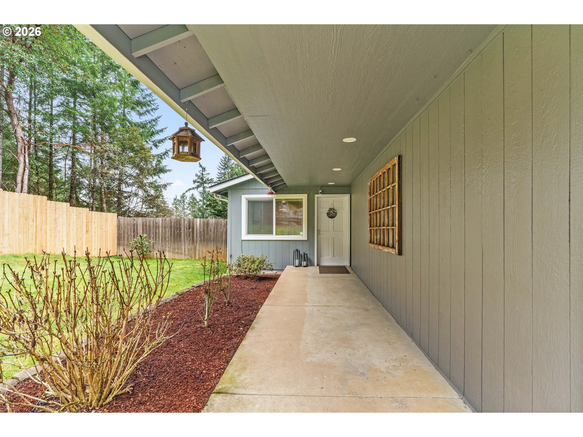 24705 Parkside Drive Veneta, OR 97487 - Photo 5 of 32