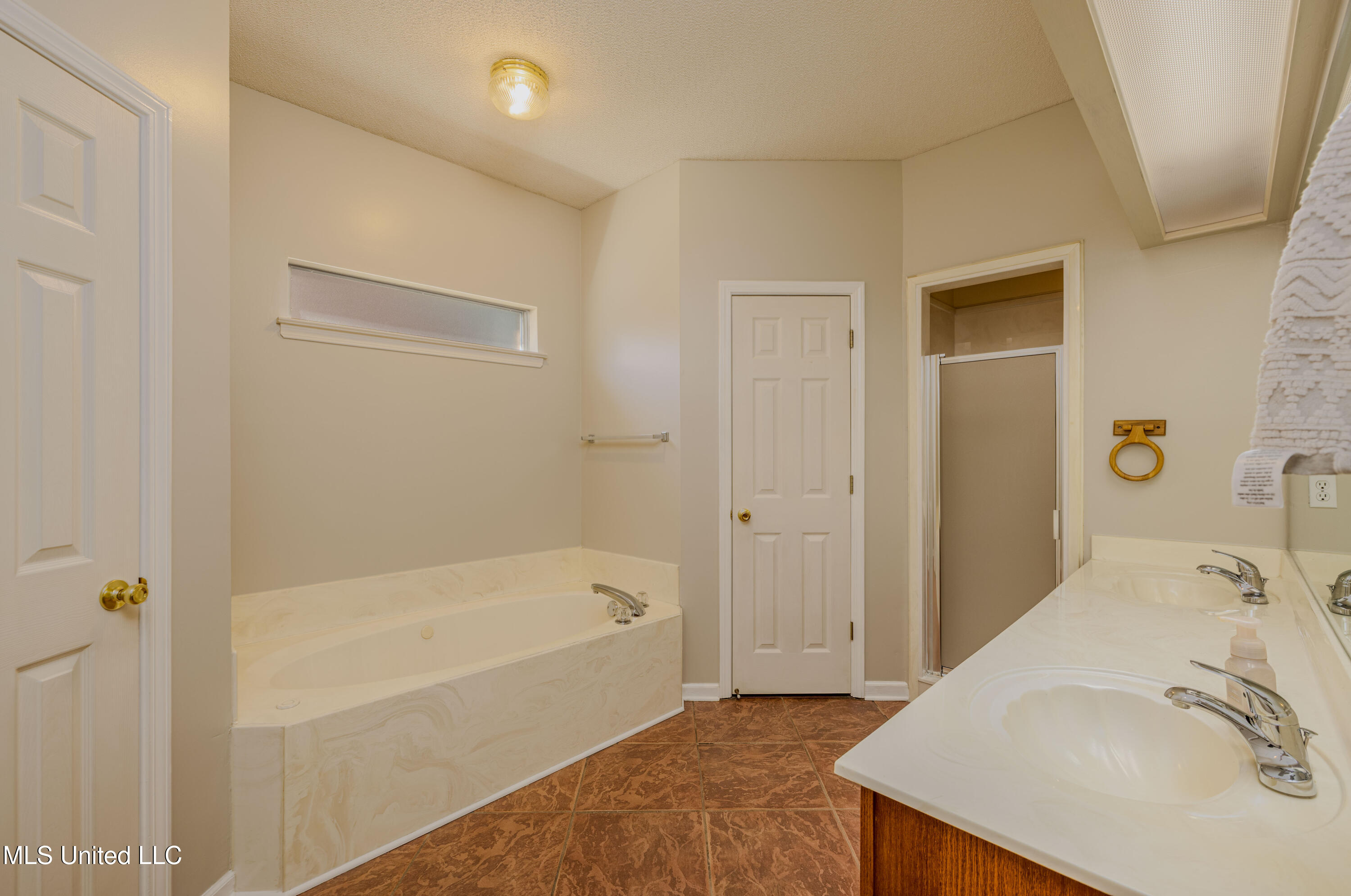 4621 Bell Ridge Cove Olive Branch, MS 38654 - Photo 17 of 30 bell ridge cove-26