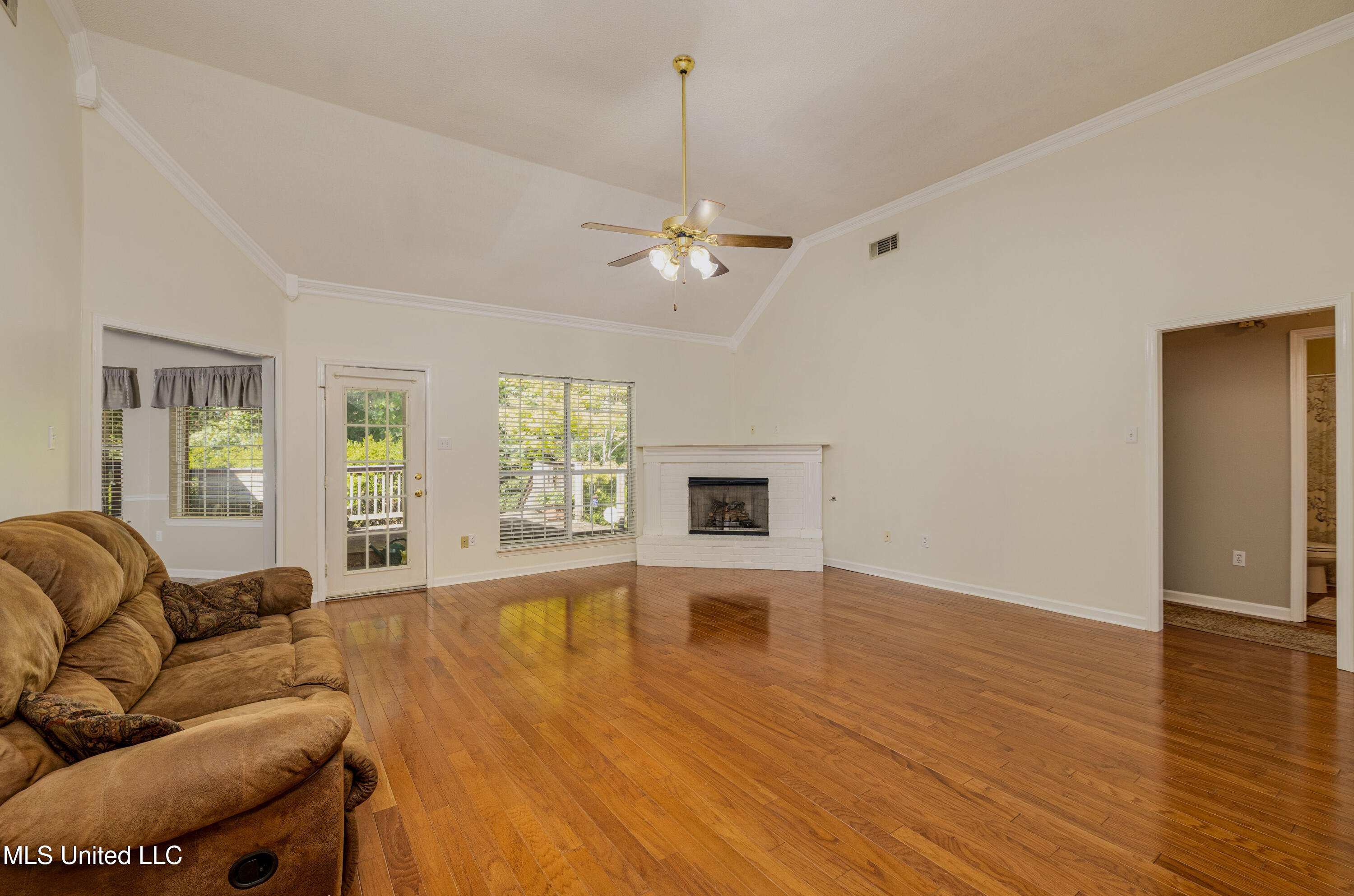 4621 Bell Ridge Cove Olive Branch, MS 38654 - Photo 8 of 30 bell ridge cove-29
