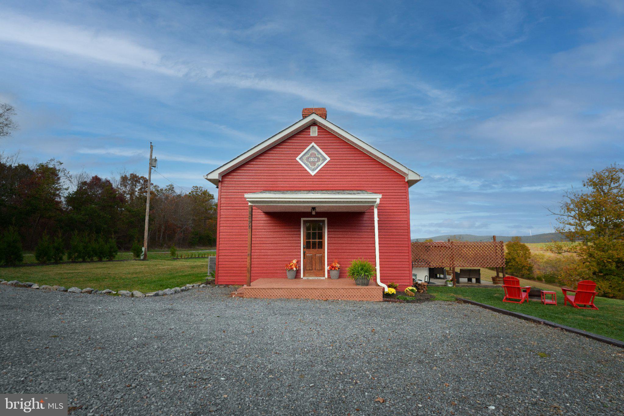 1098 Reynolds Road Cross Junction, VA 22625 - Photo 26 of 32 Gallery Image 26