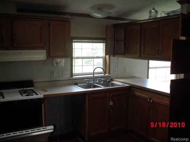 5960 Wildcat Road North Street, MI 48049 - Photo 7 of 15 5960 Wildcat (19)