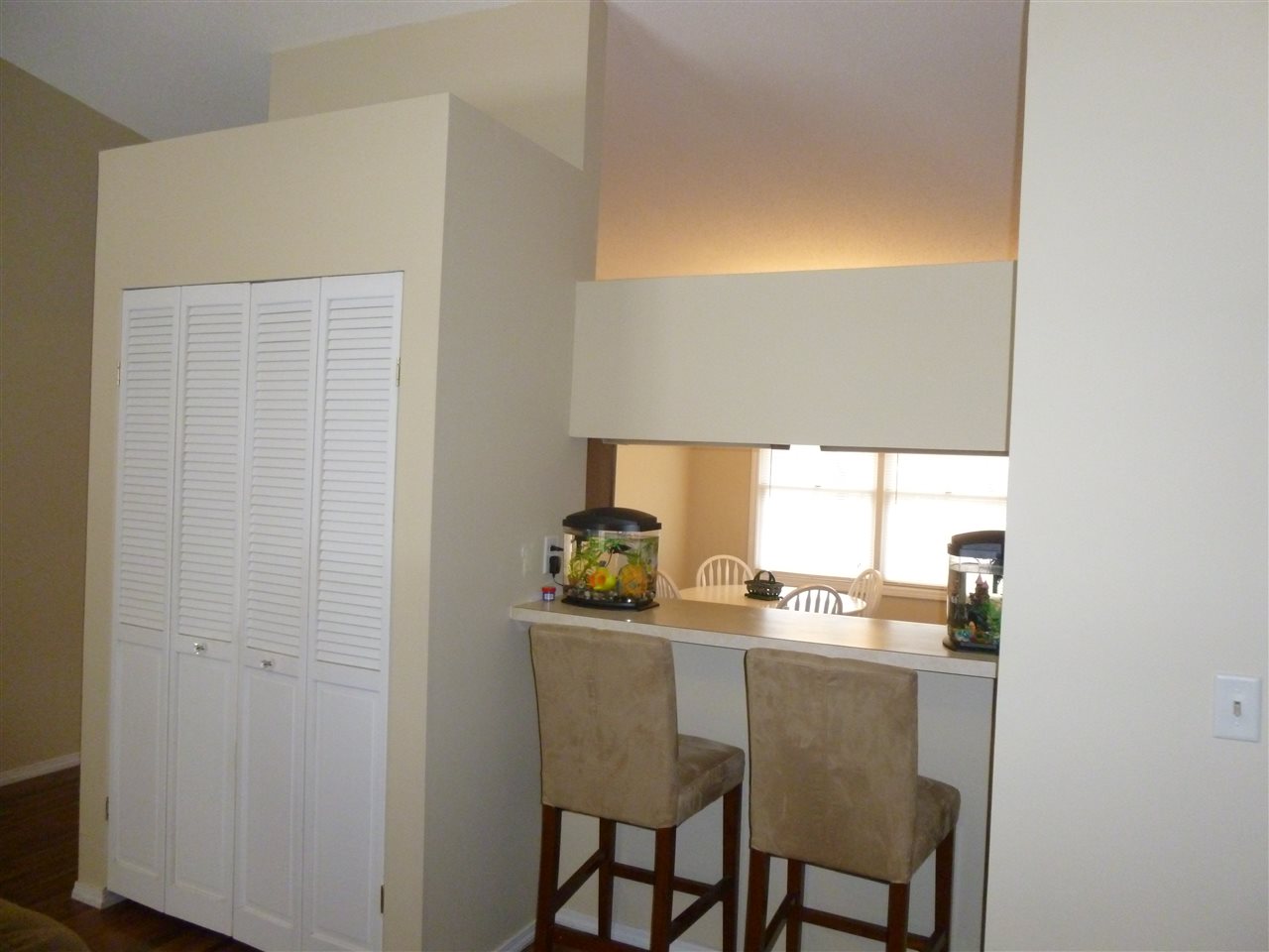300 East Mill Road Evansville, IN 47711 - Photo 10 of 36 Gallery Image 10