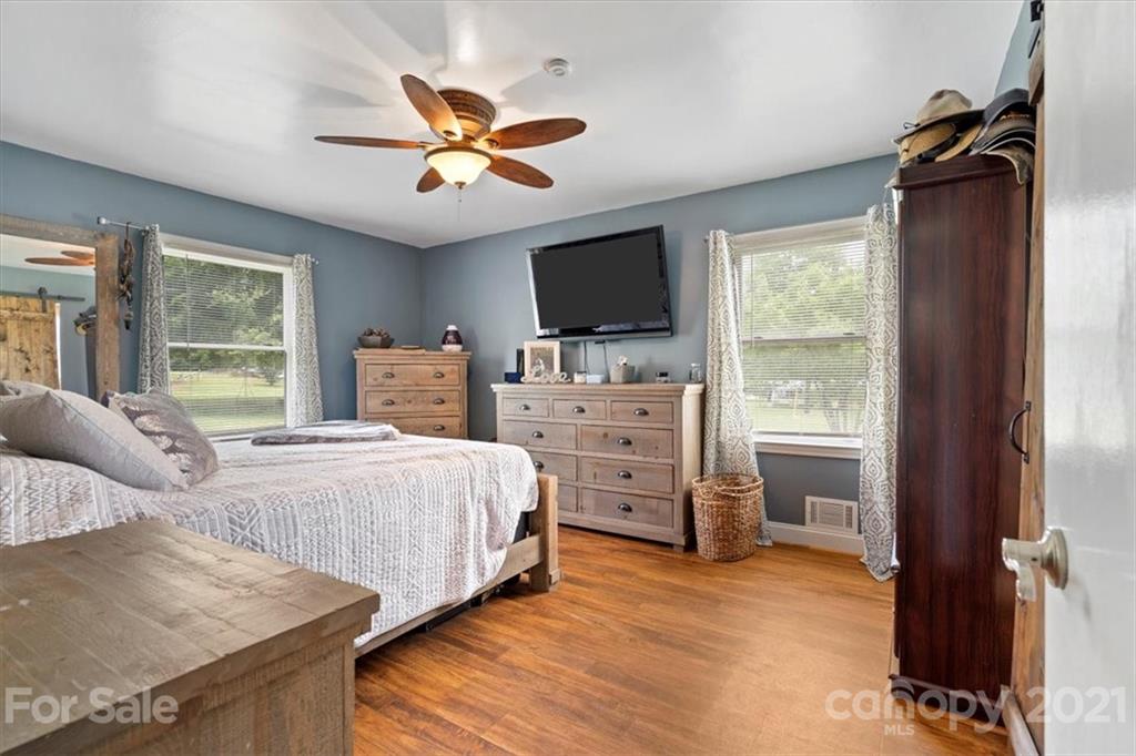2706 South Post Road Shelby, NC 28152 - Photo 13 of 31 Gallery Image 13