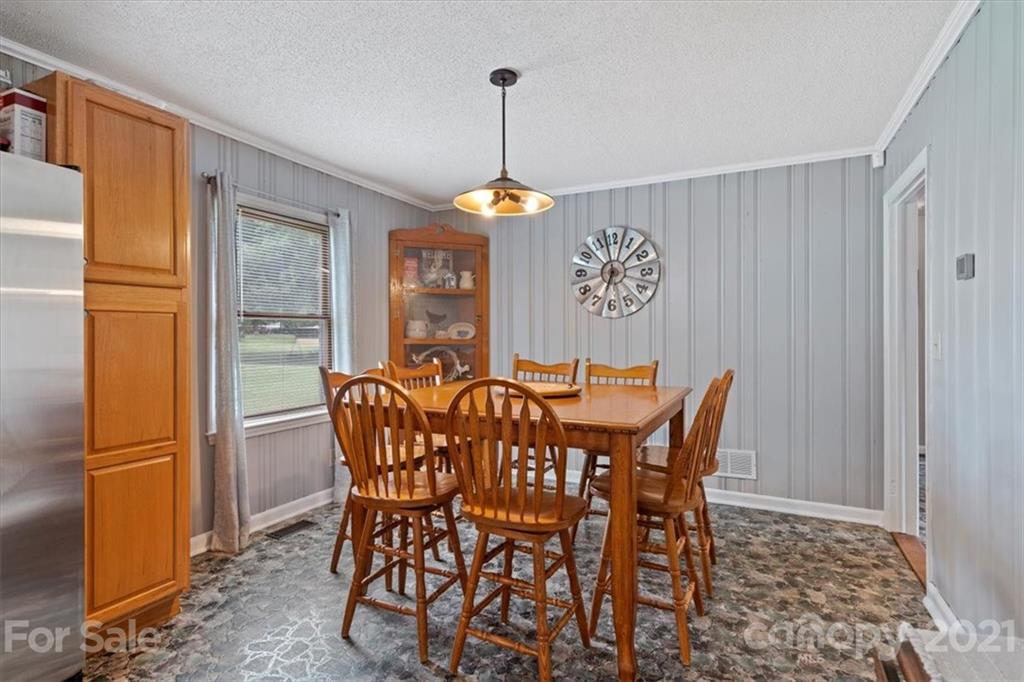 2706 South Post Road Shelby, NC 28152 - Photo 10 of 31 Gallery Image 10
