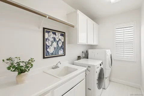 $2,495,000 | 3993 Via Cangrejo, San Diego, CA 92130