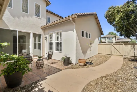 $2,495,000 | 3993 Via Cangrejo, San Diego, CA 92130