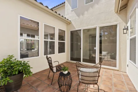 $2,495,000 | 3993 Via Cangrejo, San Diego, CA 92130