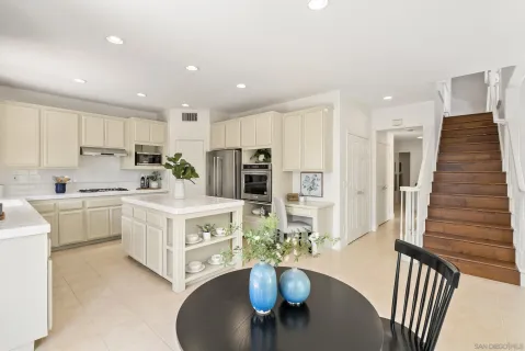 $2,495,000 | 3993 Via Cangrejo, San Diego, CA 92130