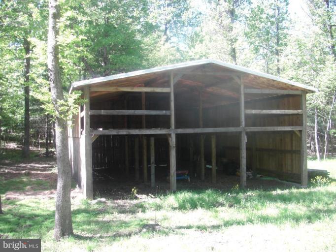 13210 Glendale Farm Road Flintstone, MD 21530 - Photo 1 of 1 Exterior (Main)
