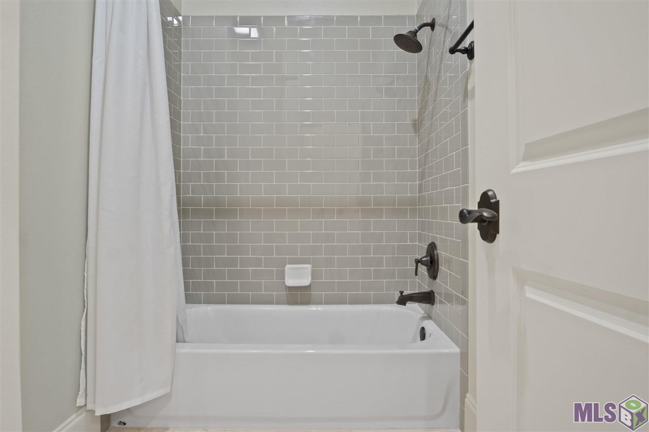 8447 Billiu Street Baton Rouge, LA 70817 - Photo 29 of 41 Gallery Image 29