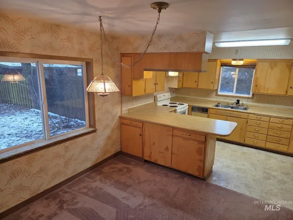 $479,750 | 615 North Washington Street, Moscow, ID 83843