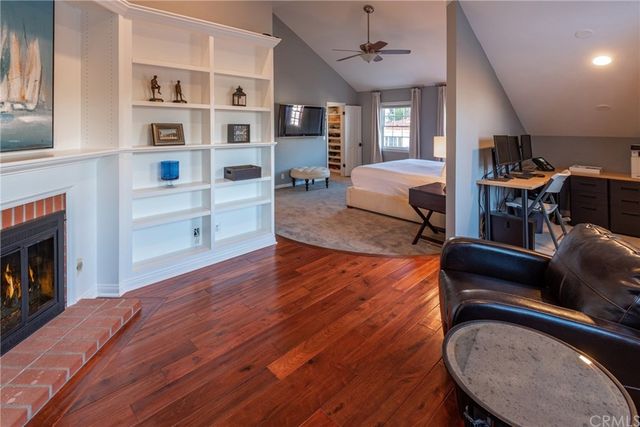 $2,850,000 | 3012 North Poinsettia Avenue, Manhattan Beach, CA 90266