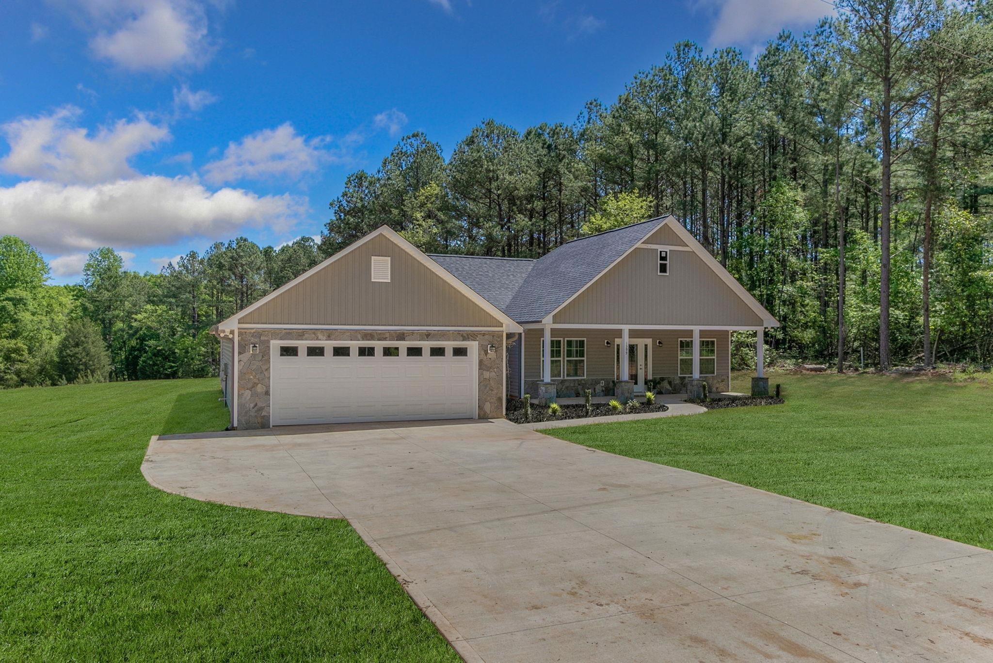 1399 Ezell Road Chesnee, SC 29323 - Photo 2 of 36