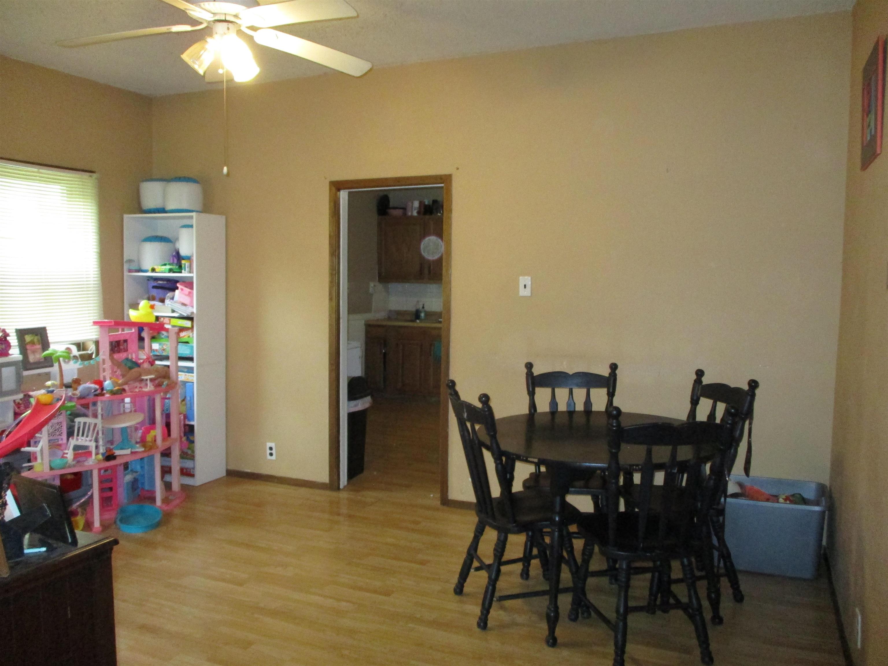 215 South Prairie Street Prairie du Chien, WI 53821 - Photo 8 of 19