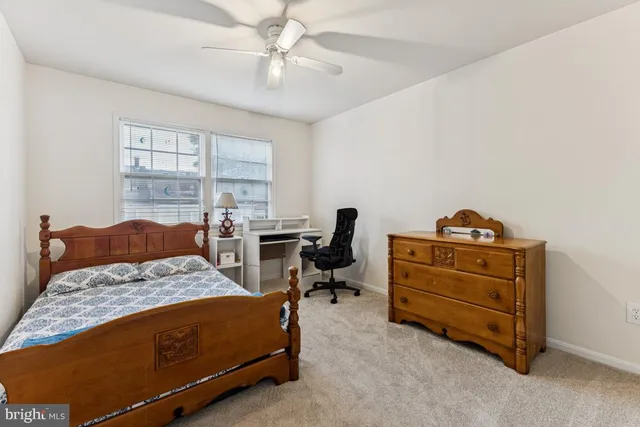 $574,900 | 10255 Braddock Road, Fairfax, VA 22032