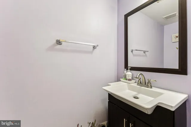 $574,900 | 10255 Braddock Road, Fairfax, VA 22032