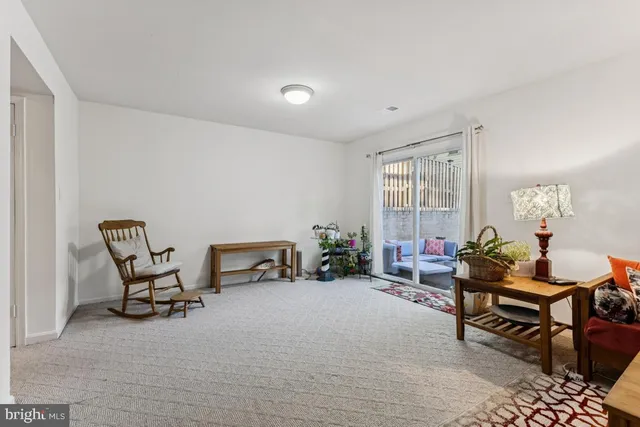 $574,900 | 10255 Braddock Road, Fairfax, VA 22032