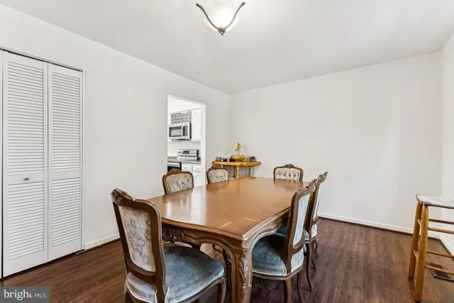 $574,900 | 10255 Braddock Road, Fairfax, VA 22032