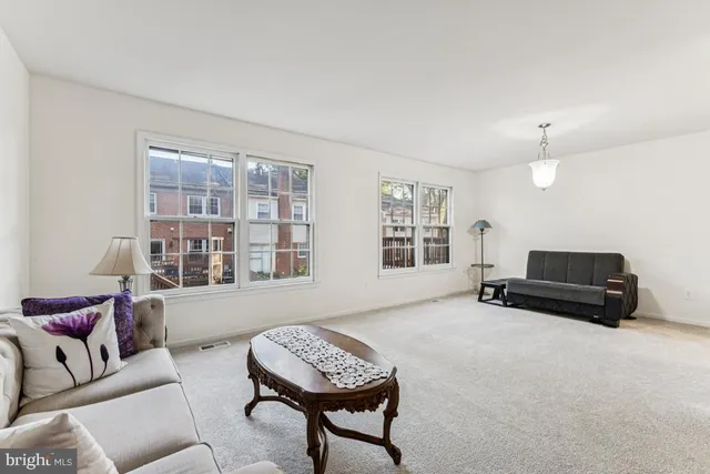 $574,900 | 10255 Braddock Road, Fairfax, VA 22032