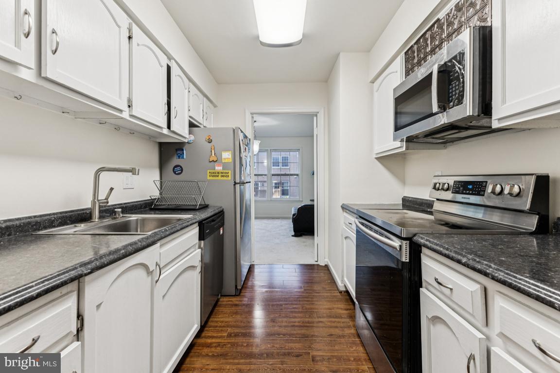 10255 Braddock Road Fairfax, VA 22032 - Photo 7 of 24