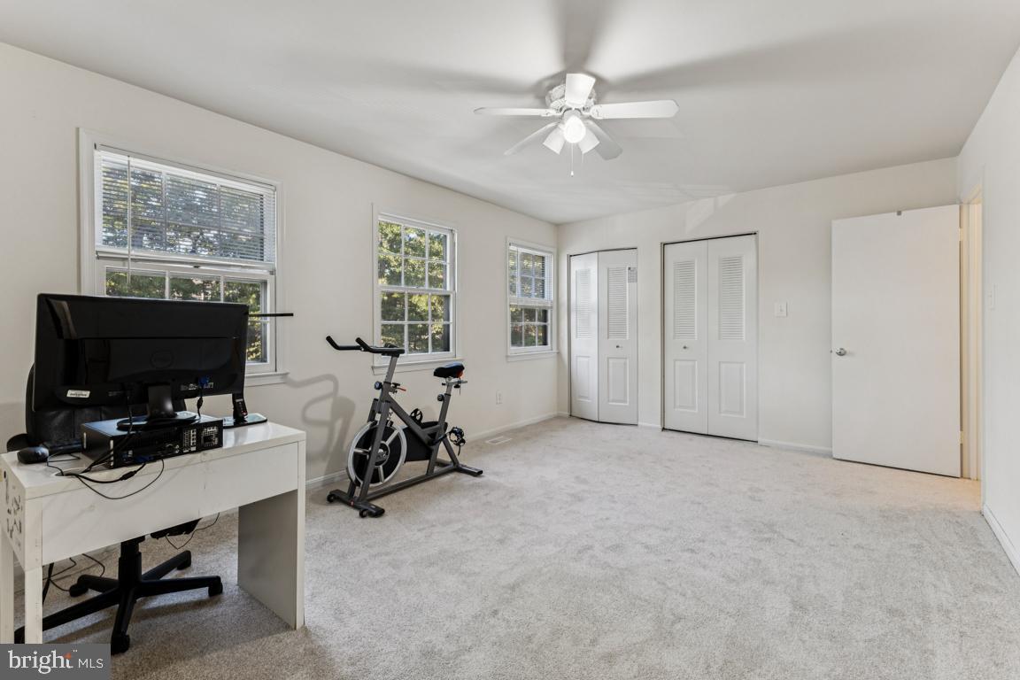 10255 Braddock Road Fairfax, VA 22032 - Photo 10 of 24