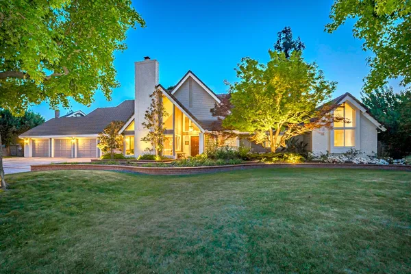 $2,163,000 | 26960 East El Macero Drive, El Macero, CA 95618