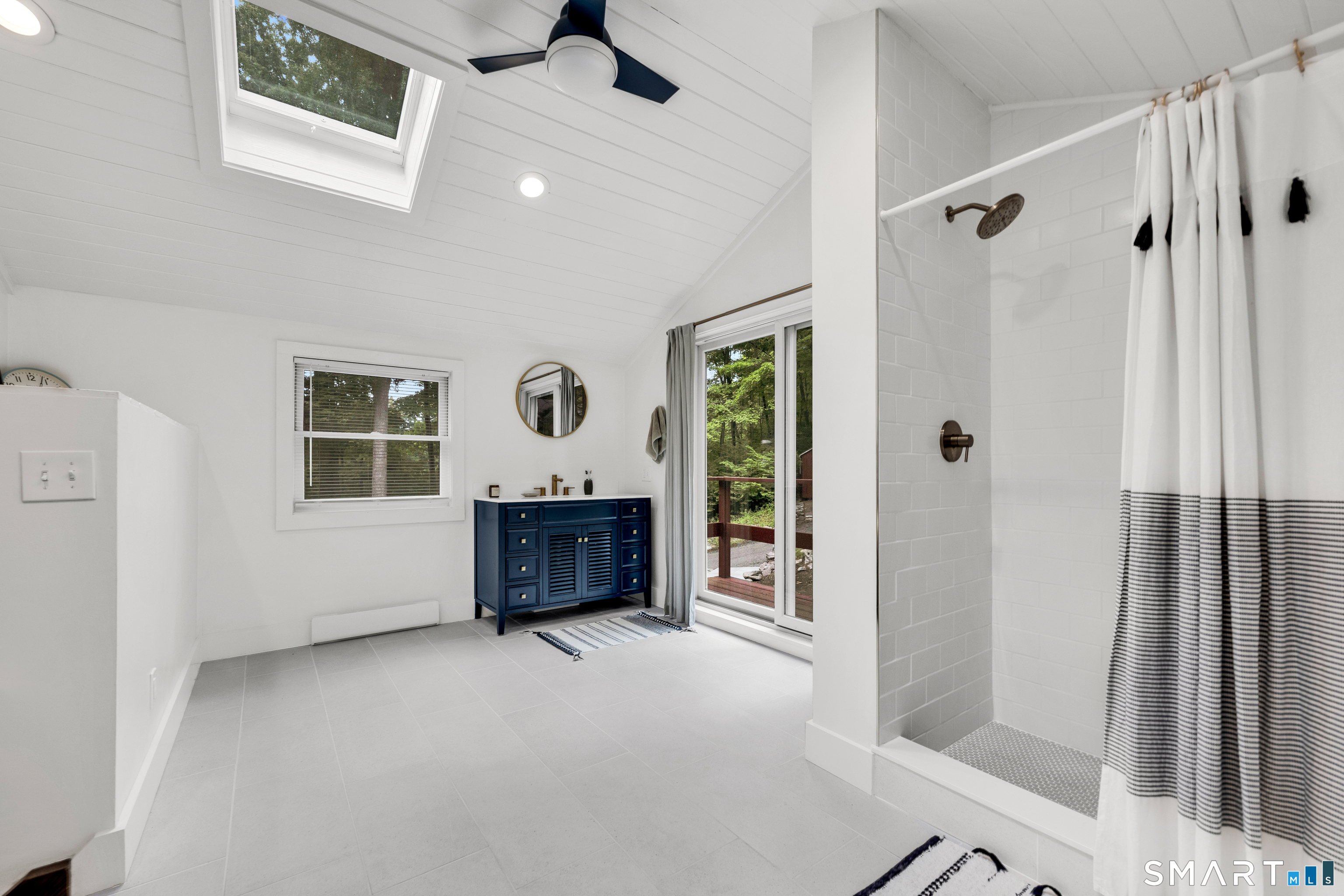 100 Short Woods Road New Fairfield, CT 06812 - Photo 17 of 31 Gallery Image 17