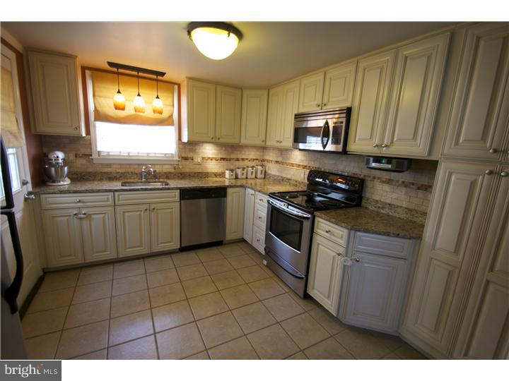 415 Foulke Road Ambler, PA 19002 - Photo 8 of 20 Kitchen