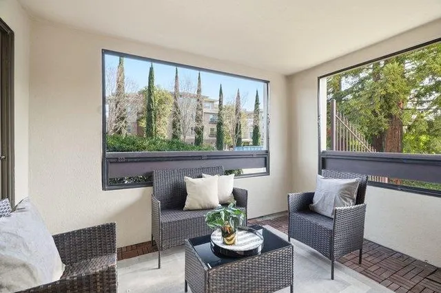 $948,000 | 410 Sheridan Avenue, Unit 103, Palo Alto, CA 94306