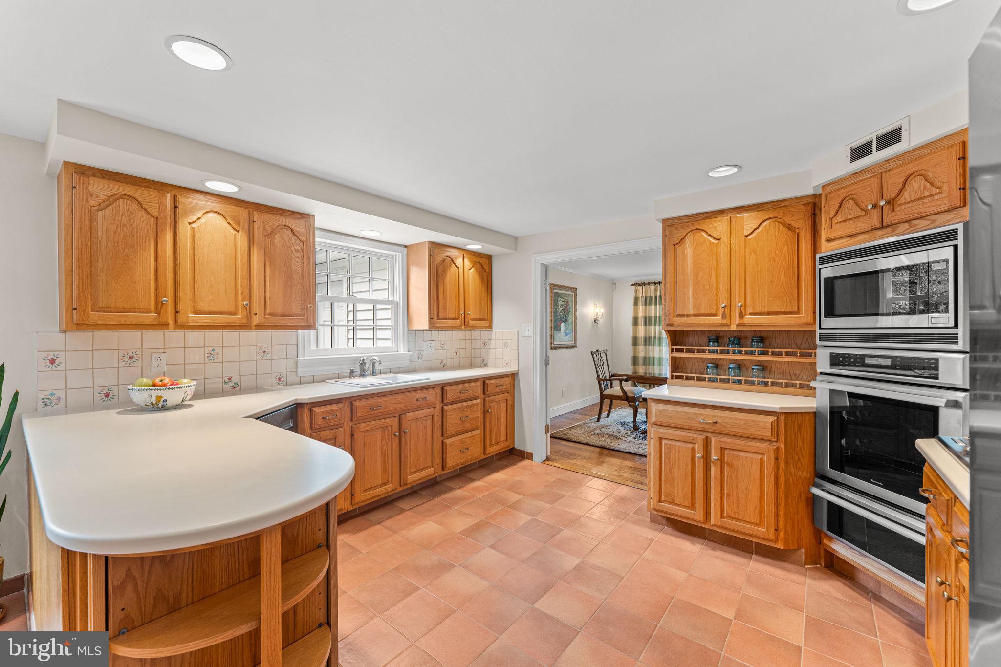 558 Beale Road Blue Bell, PA 19422 - Photo 22 of 45 Gallery Image 22