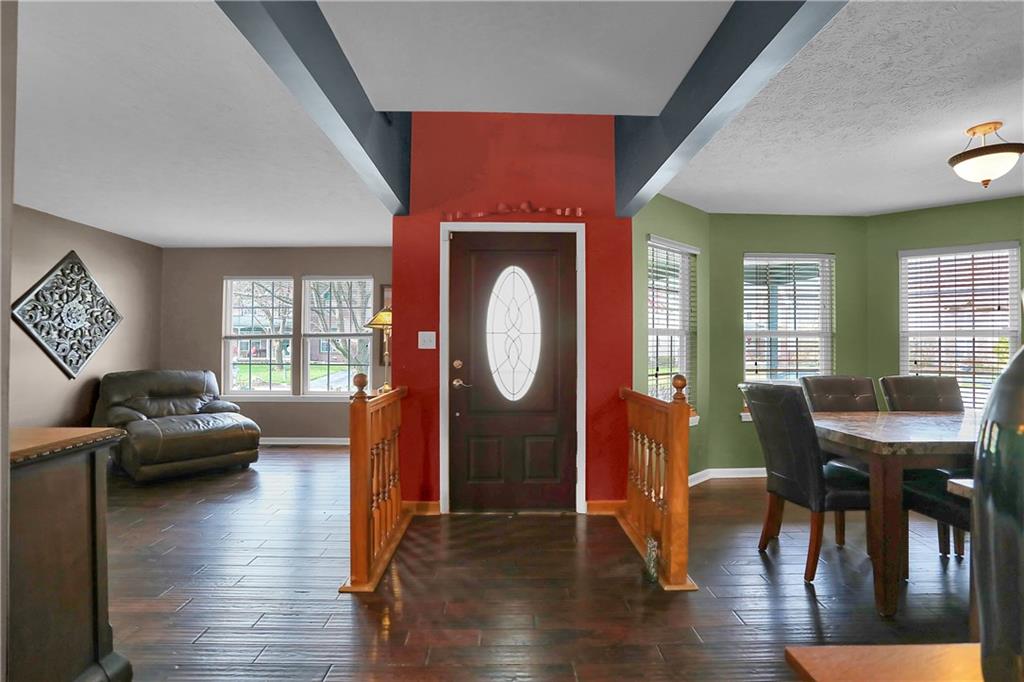 4909 Melbourne Road Indianapolis, IN 46228 - Photo 3 of 51 Gallery Image 3