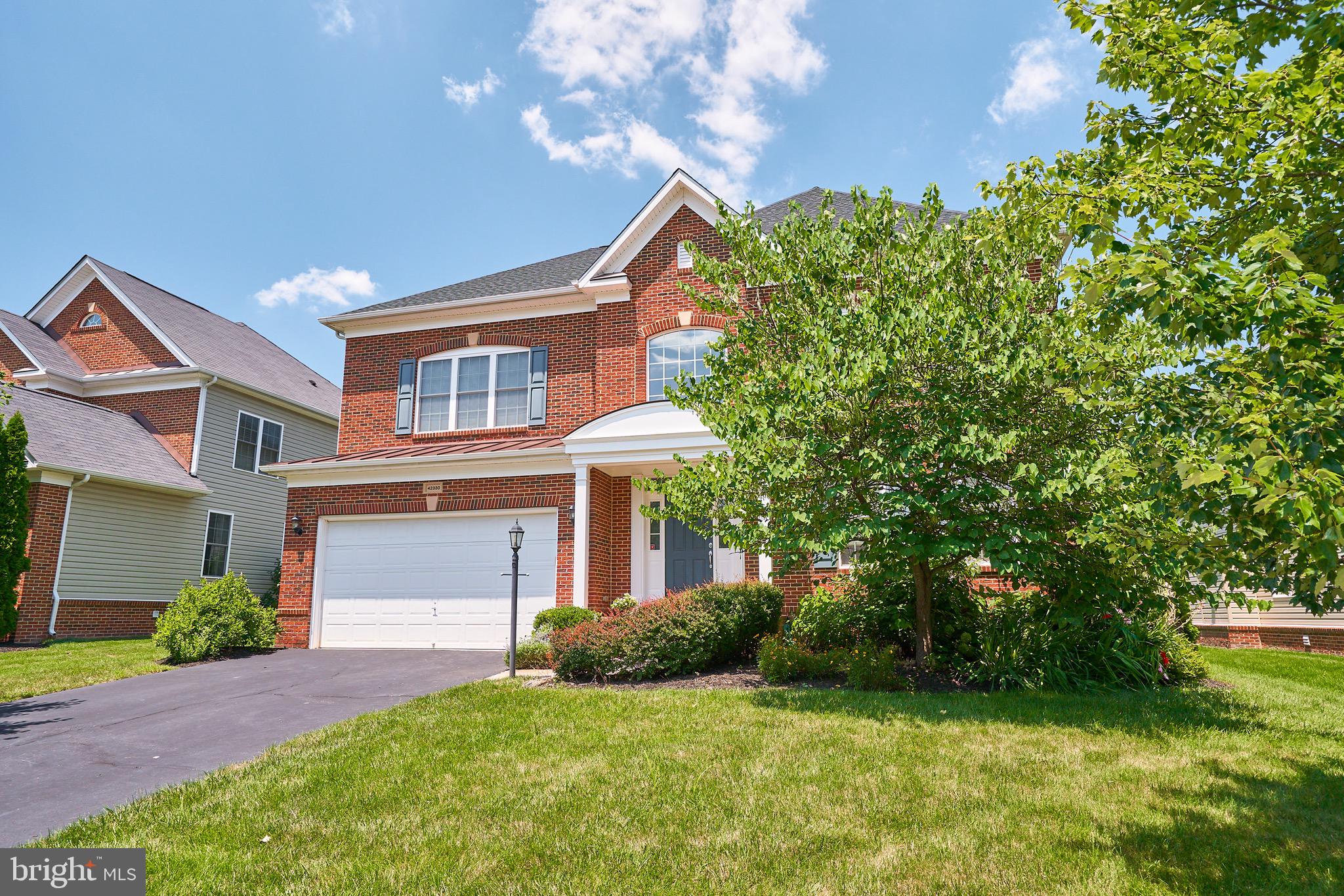 42330 Rising Moon Place Brambleton, VA 20148 - Photo 3 of 60