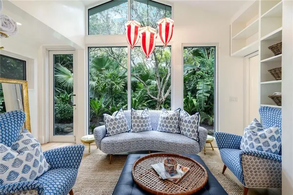 $30,000 | 295 6th Street North, Naples, FL 34102