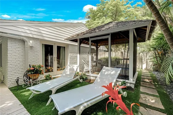 $30,000 | 295 6th Street North, Naples, FL 34102