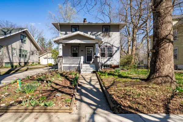$260,000 | 600 Normal Avenue, Normal, IL 61761
